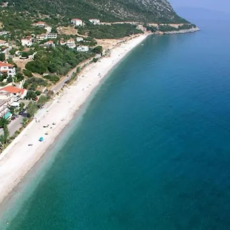 With Private Pool For Rent In Tzanata Kefalonia Casa de Férias Dhimisianata
